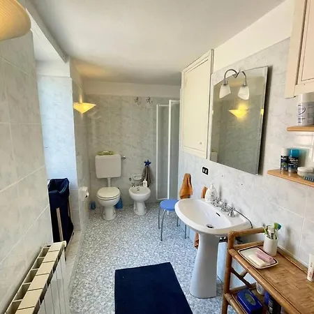 Framura, Ampio Con Terrazzo Vista Mare Lägenhet